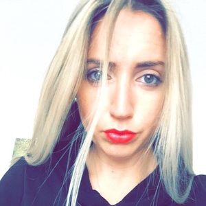 Meet your Posher, Bridgette